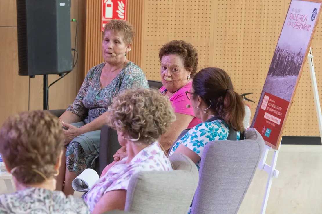 Reencuentro de las mujeres del tomate en Gran Tarajal (13)