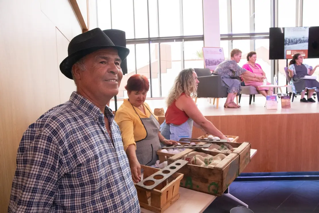 Reencuentro de las mujeres del tomate en Gran Tarajal (17)