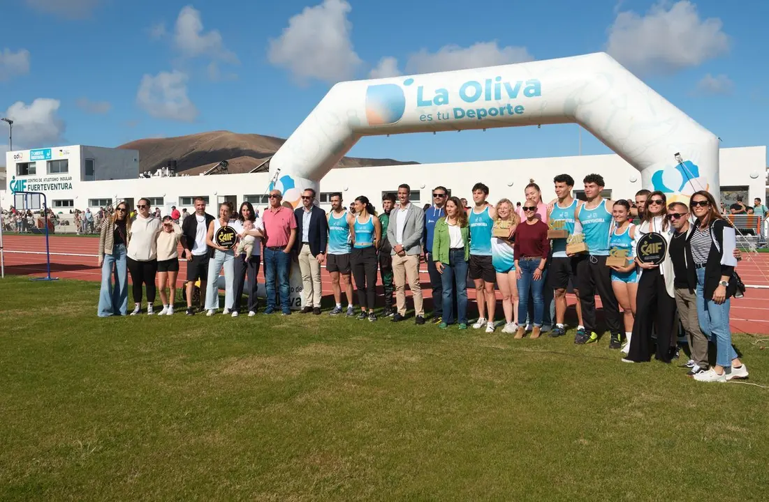 Inauguración del Centro Insular de Atletismo en Corralejo.