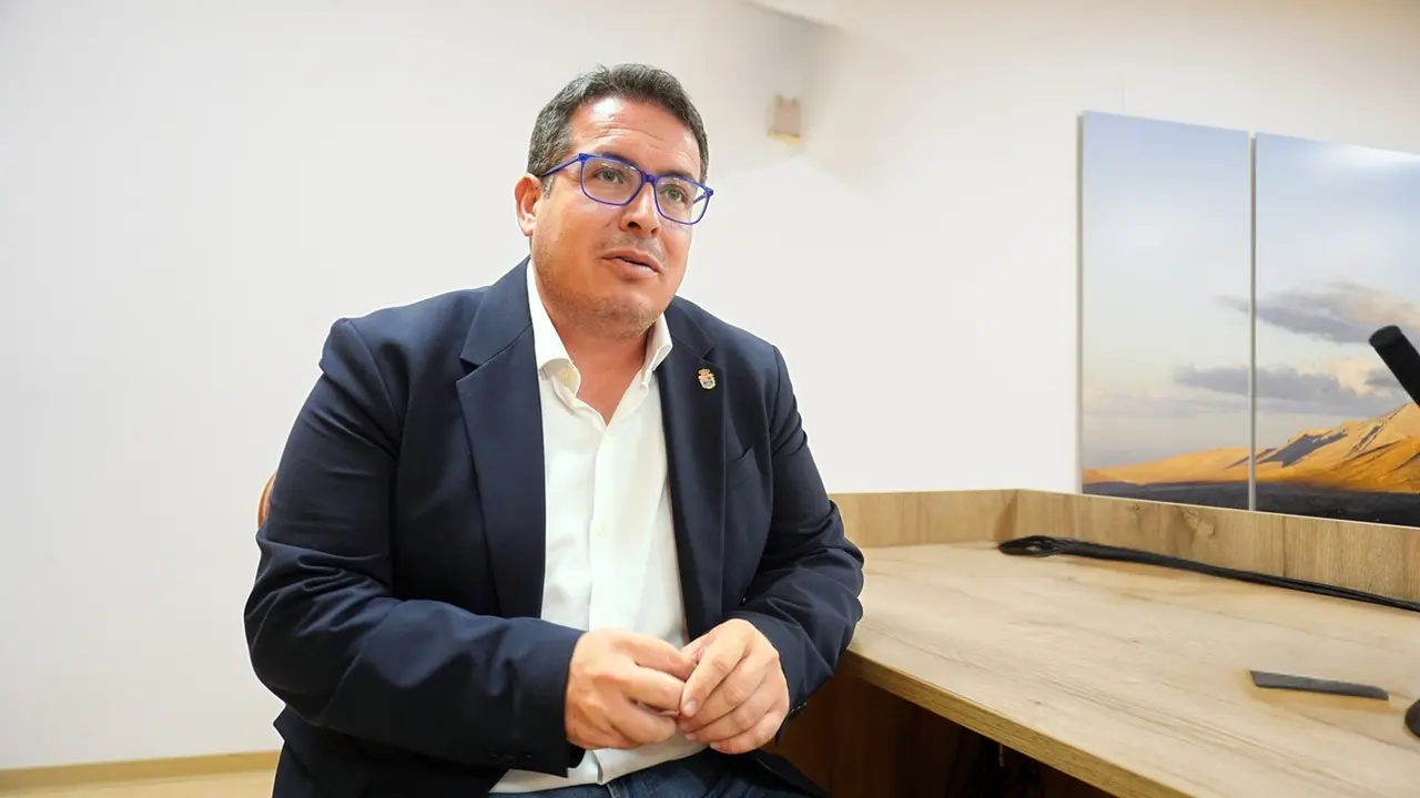 David de Vera, alcalde de Puerto del Rosario en su entrevista con Fuerteventura Digital.