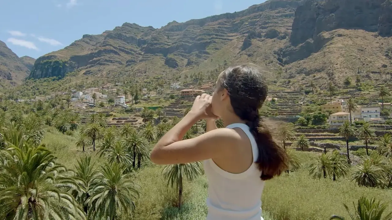 Fotogframa de la campaña de Islas Canarias ‘Go with the slow’