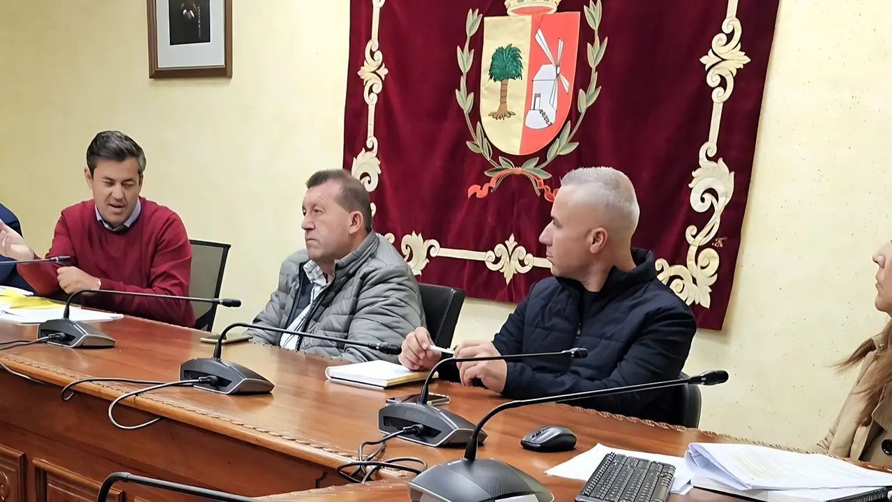 Matías Peña y David Alberto, en una reunión sobre vivienda en Antigua.