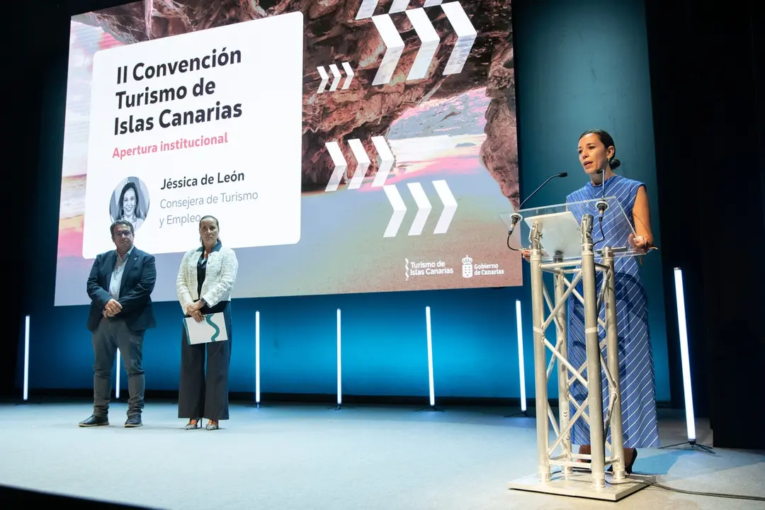 Jéssica de León abrió la II Convención de Turismo de Islas Canarias.