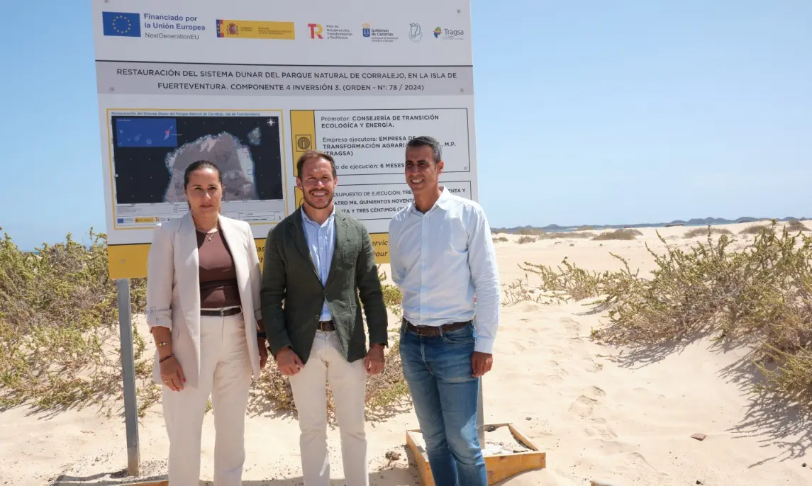 Visita al proyecto de restauración ambiental en las Dunas de Corralejo.
