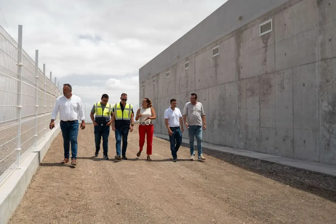 Visita al depósito de Guerime, del Caaf.