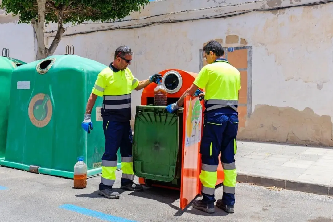 Servicio de recogida de aceite vegetal en la capital.