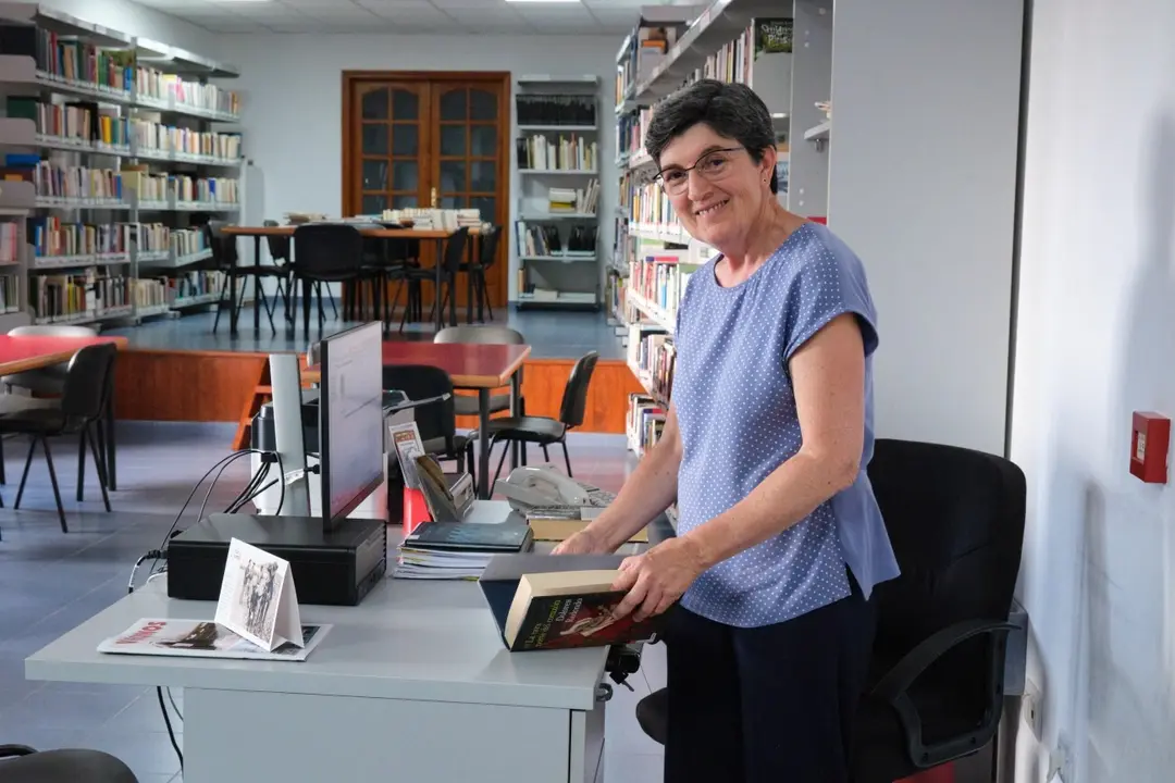 Biblioteca del Centro Cultural Raíz del Pueblo.