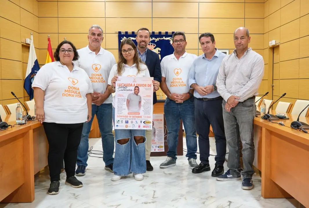 Presentación de la Luchada Benéfica por Iván Santana