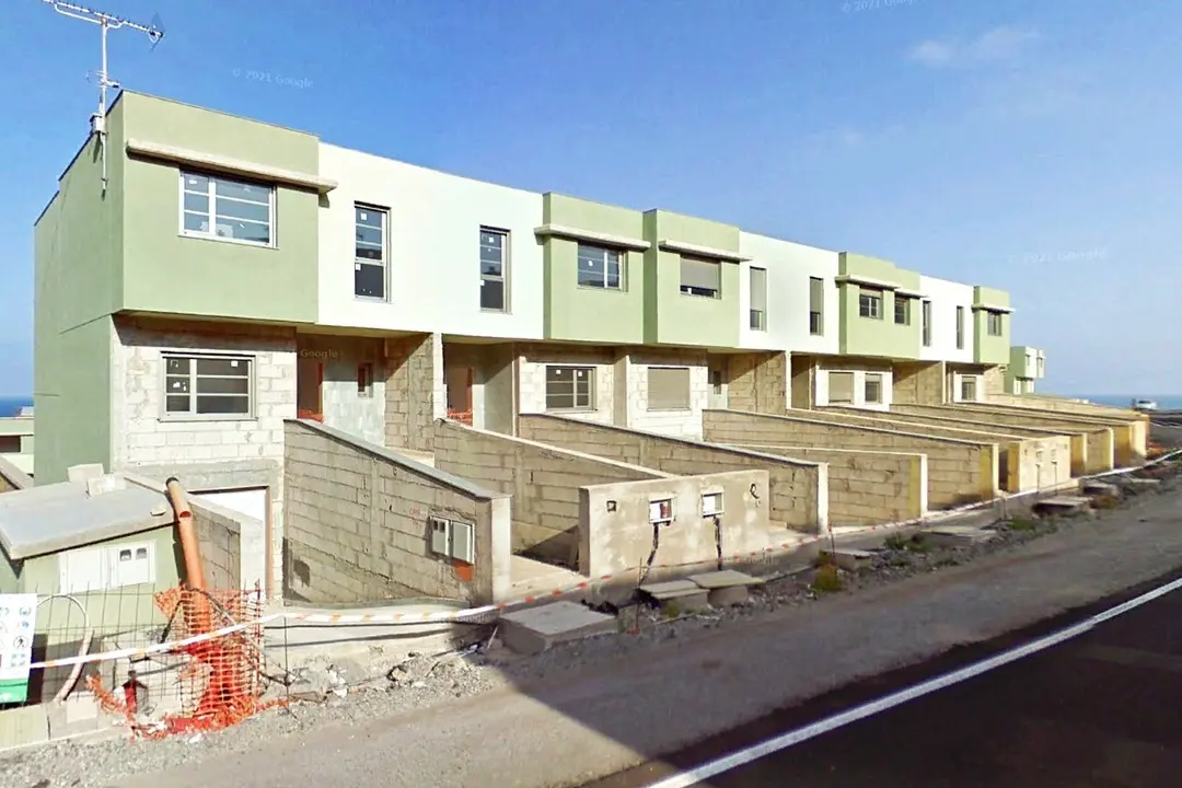 Viviendas sin terminar en la Urbanización Marlape.