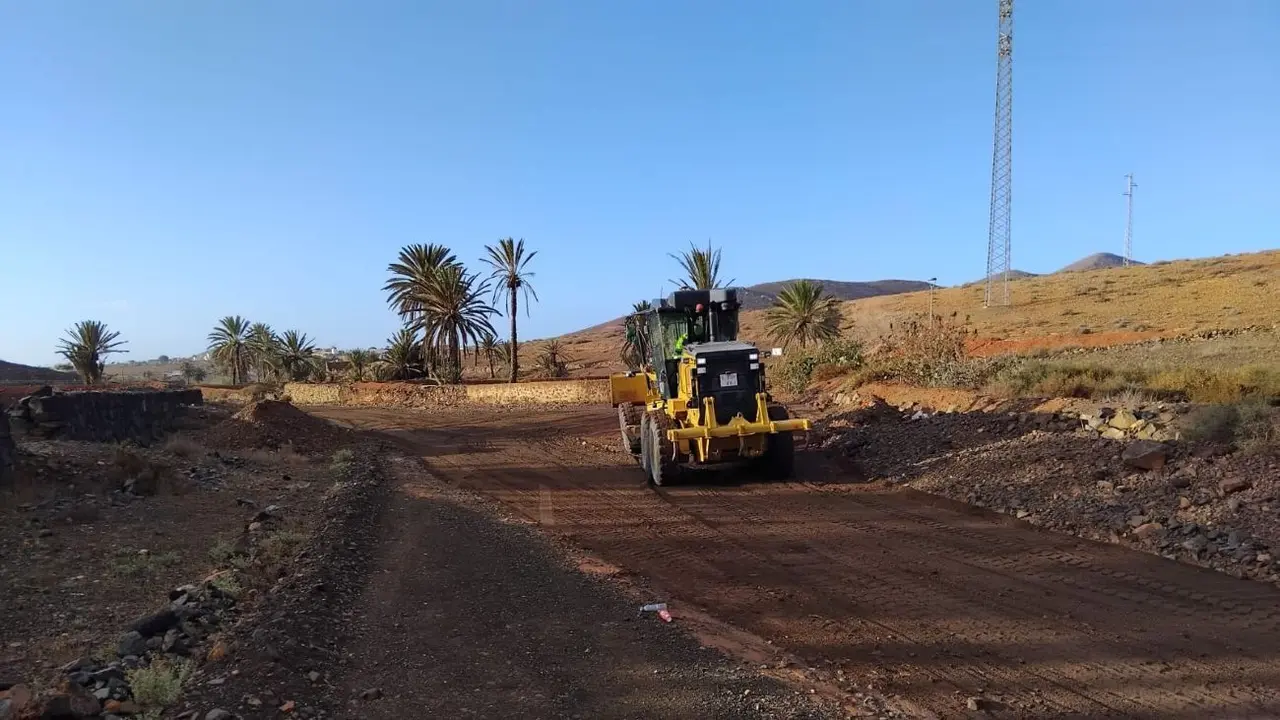 Arreglo del barranco en Agua de Bueyes tras la borrasca.