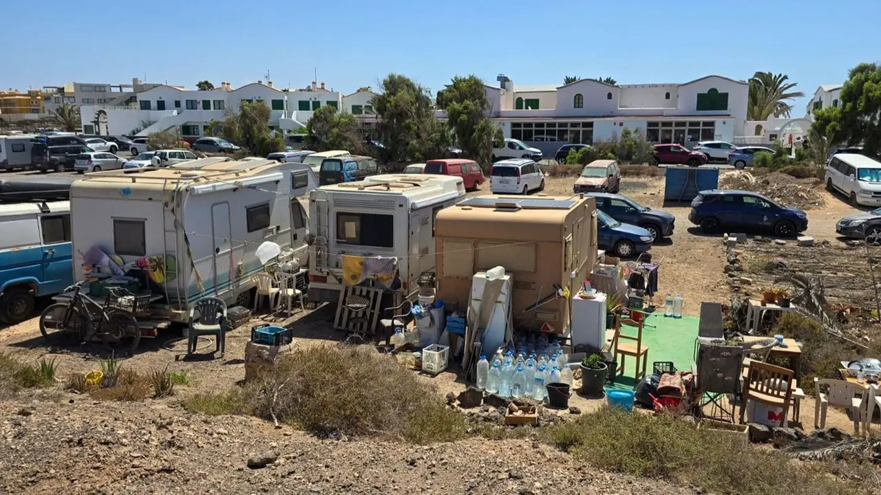 Medio ambiente, caravanas, limpieza, coches abandonados (3)