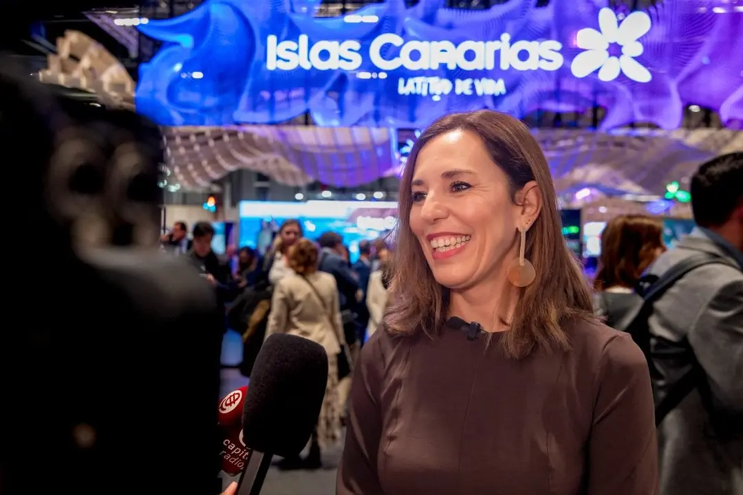 J&eacute;ssica de Le&oacute;n en el stand de Islas Canarias de Fitur 2026.