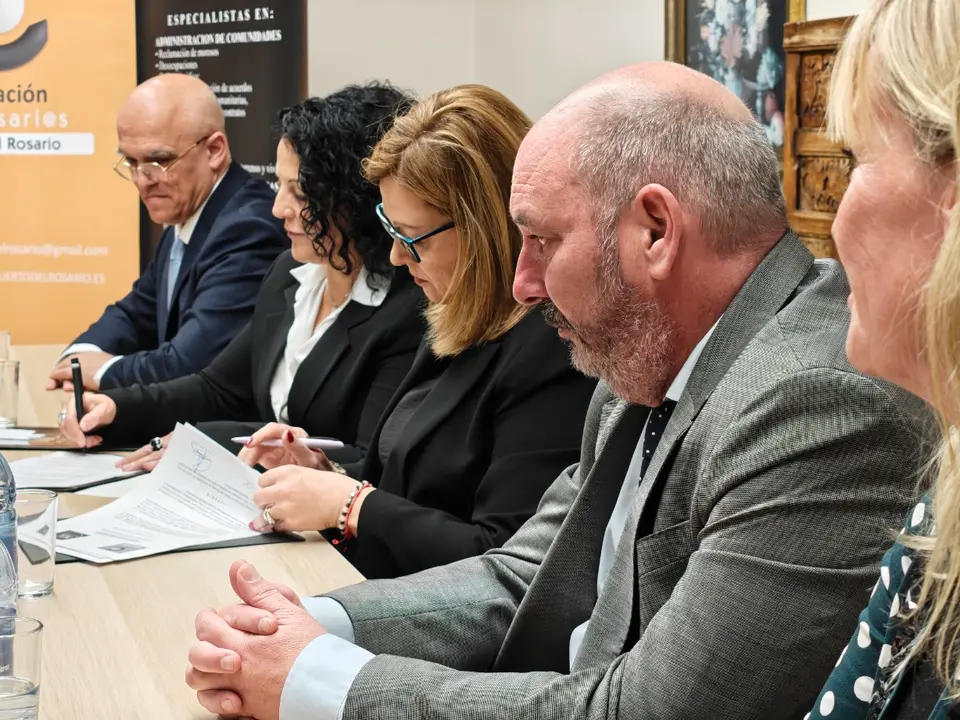 Convenio entre la Asociaci&oacute;n de Empresarios de la capital y el bufete MC Solutions.