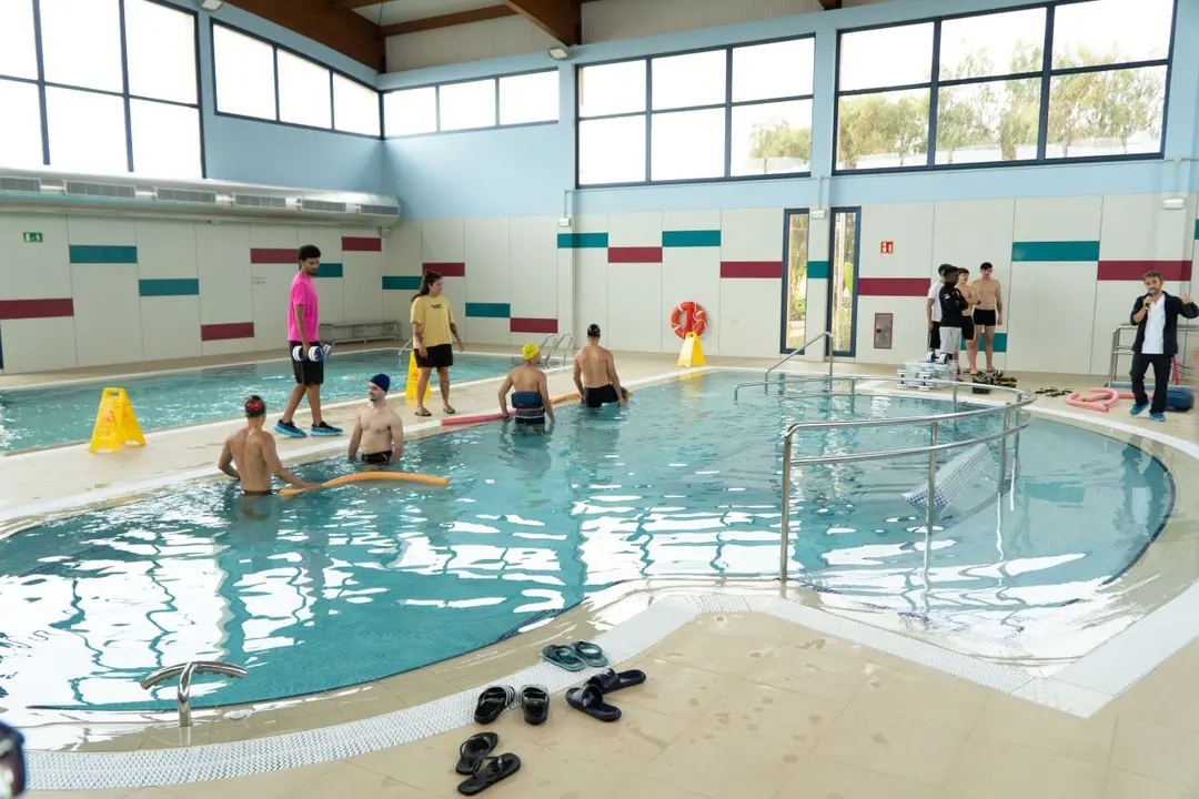 Puertas abiertas en la Piscina Terap&eacute;utica del Complejo Insular de Discapacidad.
