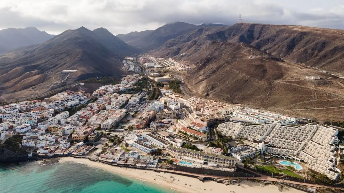 Morro Jable se asienta sobre el Barranco del Ciervo.