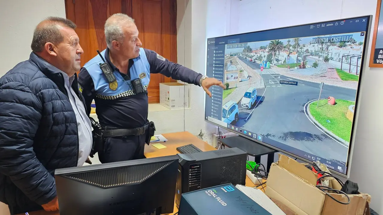 Control de c&aacute;maras de vigilancia de la Polic&iacute;a Local de Antigua.