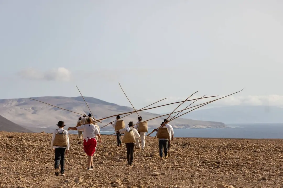 Los Mariantes recorren los tableros de Betancuria | &copy;Francis Vidic, 2026.