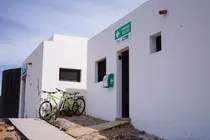 Puesto de primeros auxilios en la Isla de Lobos.