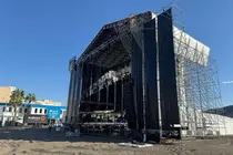 Escenario del Festival Arena Negra en la playa de Gran Tarajal.
