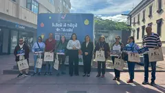 Clientes premiados en una nueva campa&ntilde;a comercial.