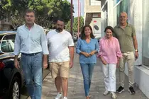 El grupo del PP en Puerto del Rosario, incluido Miguel Rastrero (electo por Vox).