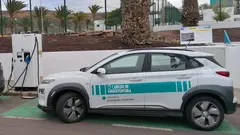 La Lajita ya tiene su punto de recarga de veh&iacute;culos el&eacute;ctricos. 