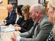 Convenio entre la Asociaci&oacute;n de Empresarios de la capital y el bufete MC Solutions.