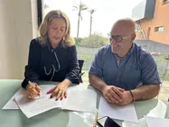 La consejera de Turismo del Cabildo, Marlene Figueroa, y el alcalde de Betancuria, Enrique Cerde&ntilde;a.