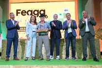 El comisionado de costa de Betancuria recibe un homenaje en la apertura de Feaga 2026.
