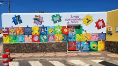 Exteriores del CEIP P&aacute;jara, en una imagen del centro.