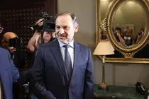 Jos&eacute; Luis &Aacute;balos, en el Parlamento de Canarias, antes de su comparencia en mayo de 2025.