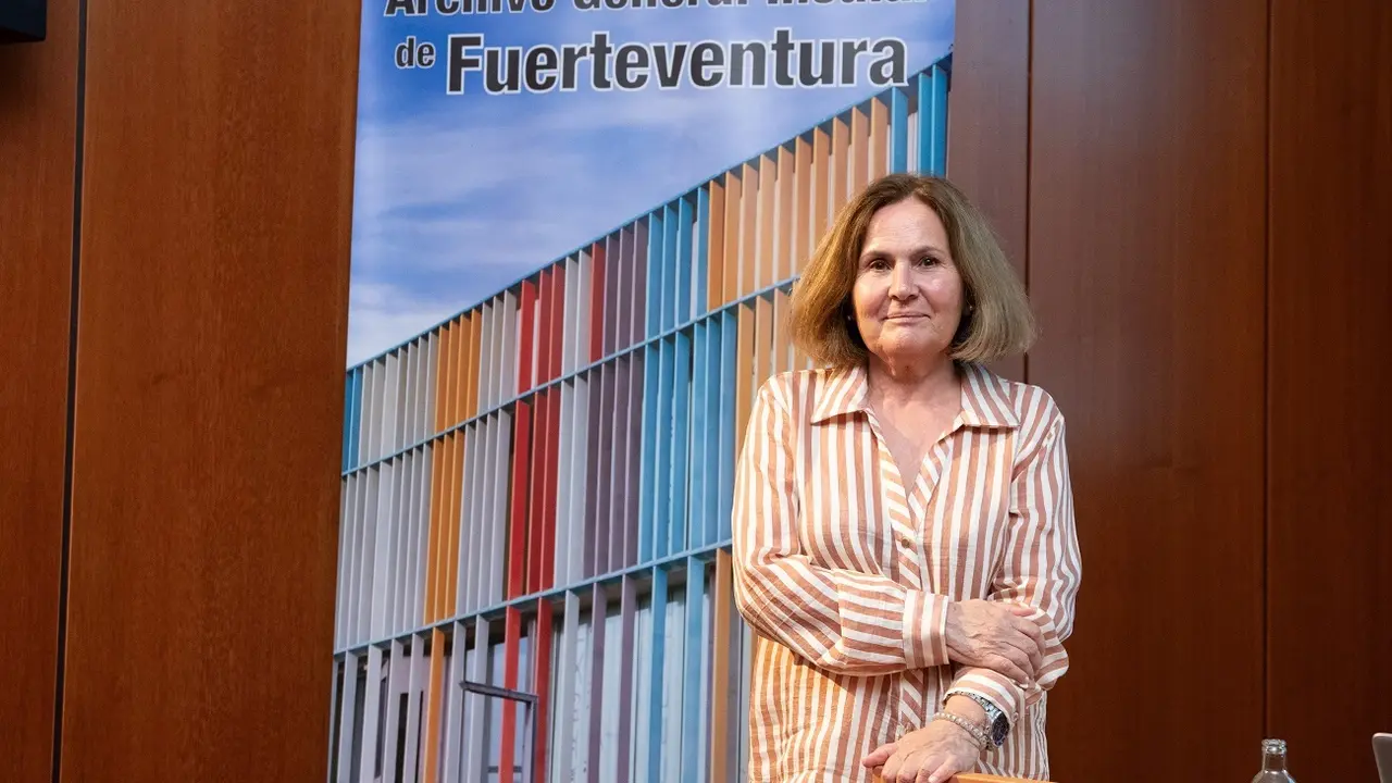 Rosario Cerdeña Ruiz.