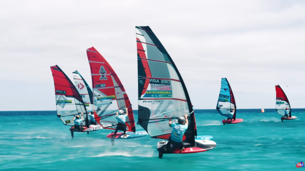 Foil Slalom Windurfing en Sotavento (Fotograma del stream de la PWA).