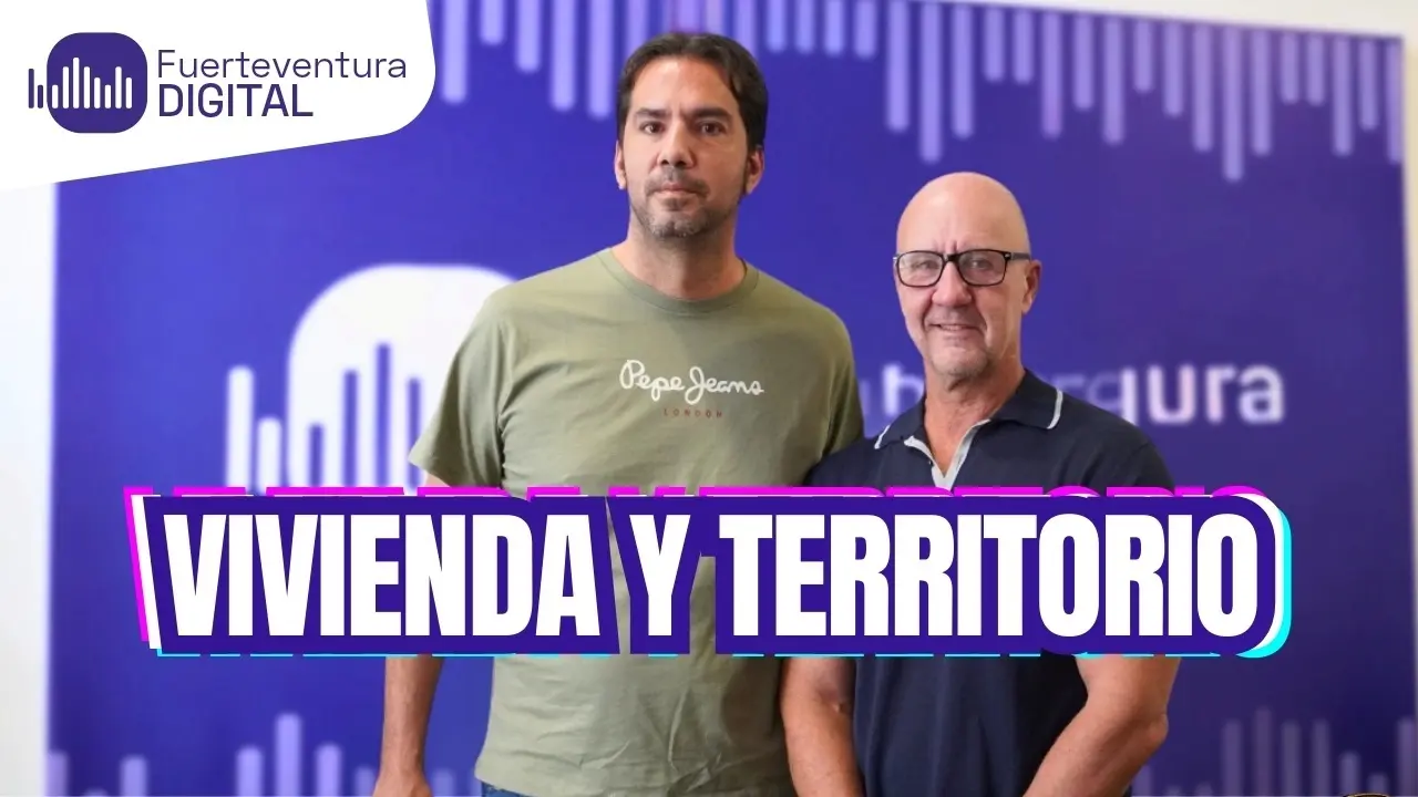Óscar Hernández y Luis del Pozo, del colectivo SOS Fuerteventura Sostenible.