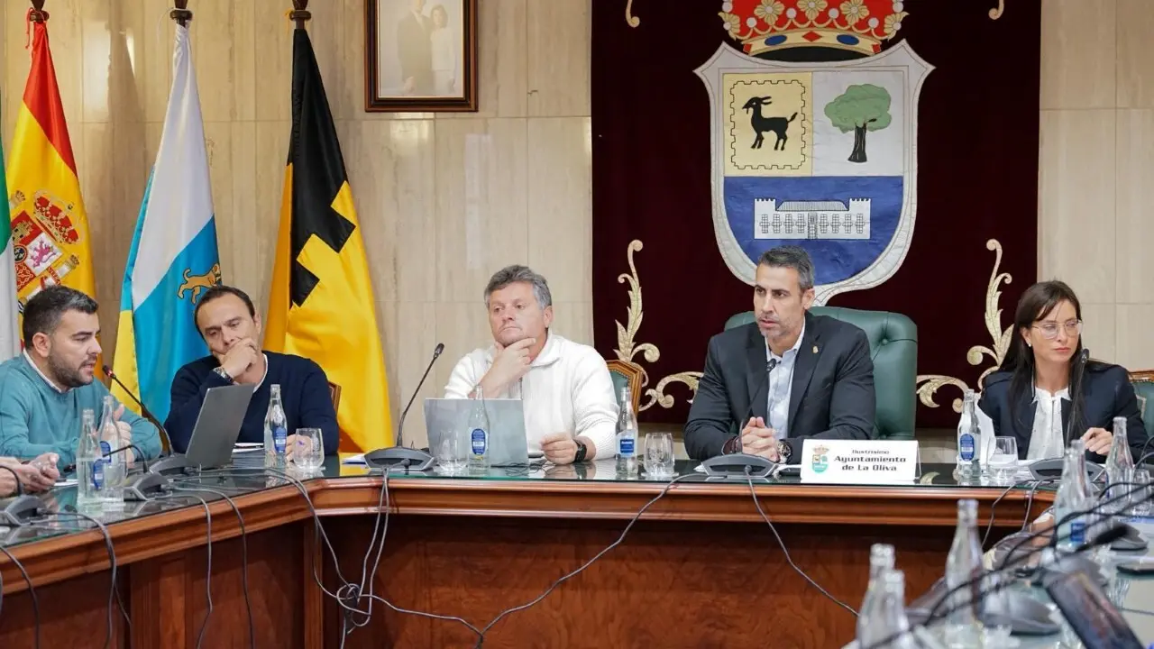 Pleno de Presupuestos 2026 del Ayuntamiento de La Oliva.