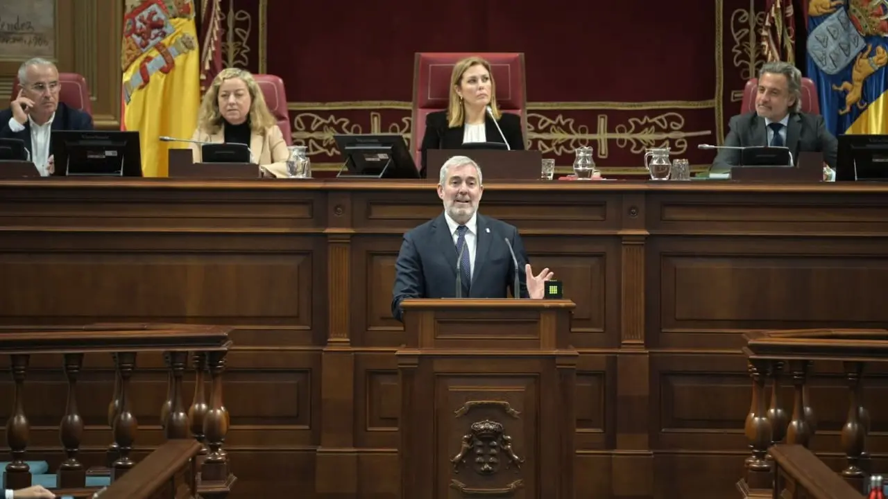 Clavijo interviene en la primera sesi&oacute;n del Debate sobre el Estado de la Nacionalidad de 2026.