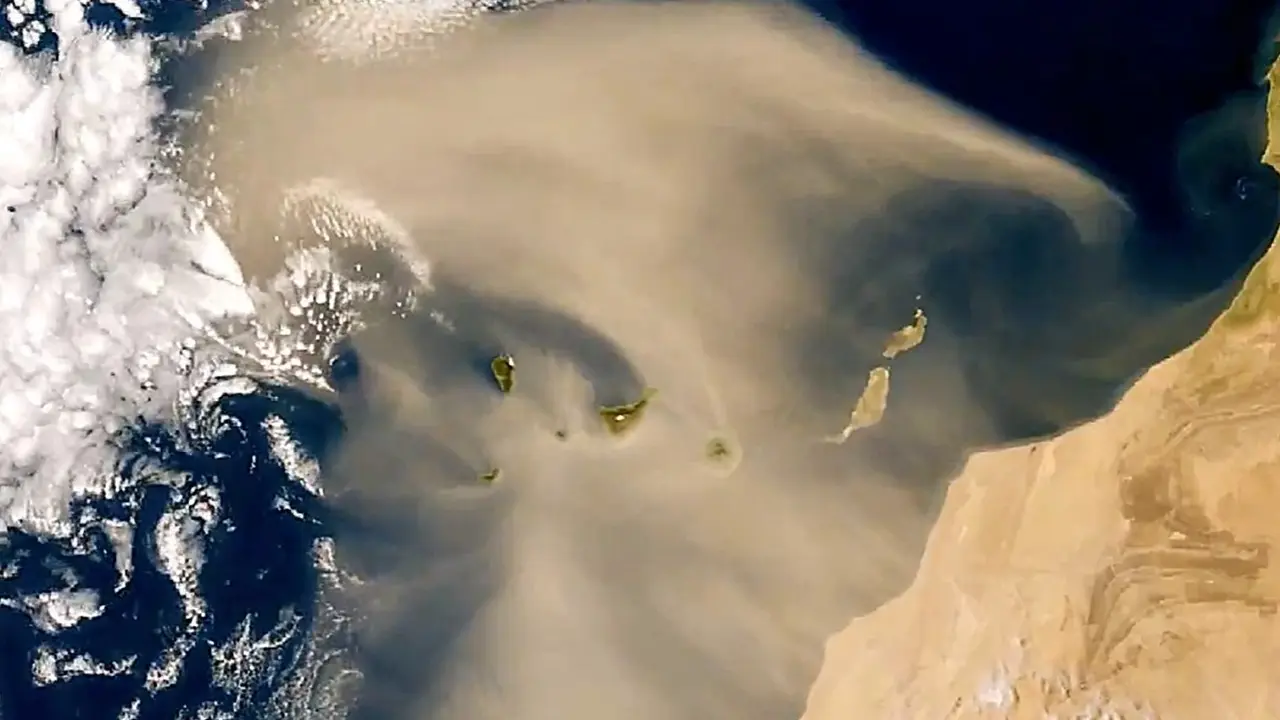 La calima llega en Semana Santa, en como ilustran las im&aacute;genes del sat&eacute;lite EUMETSAT.