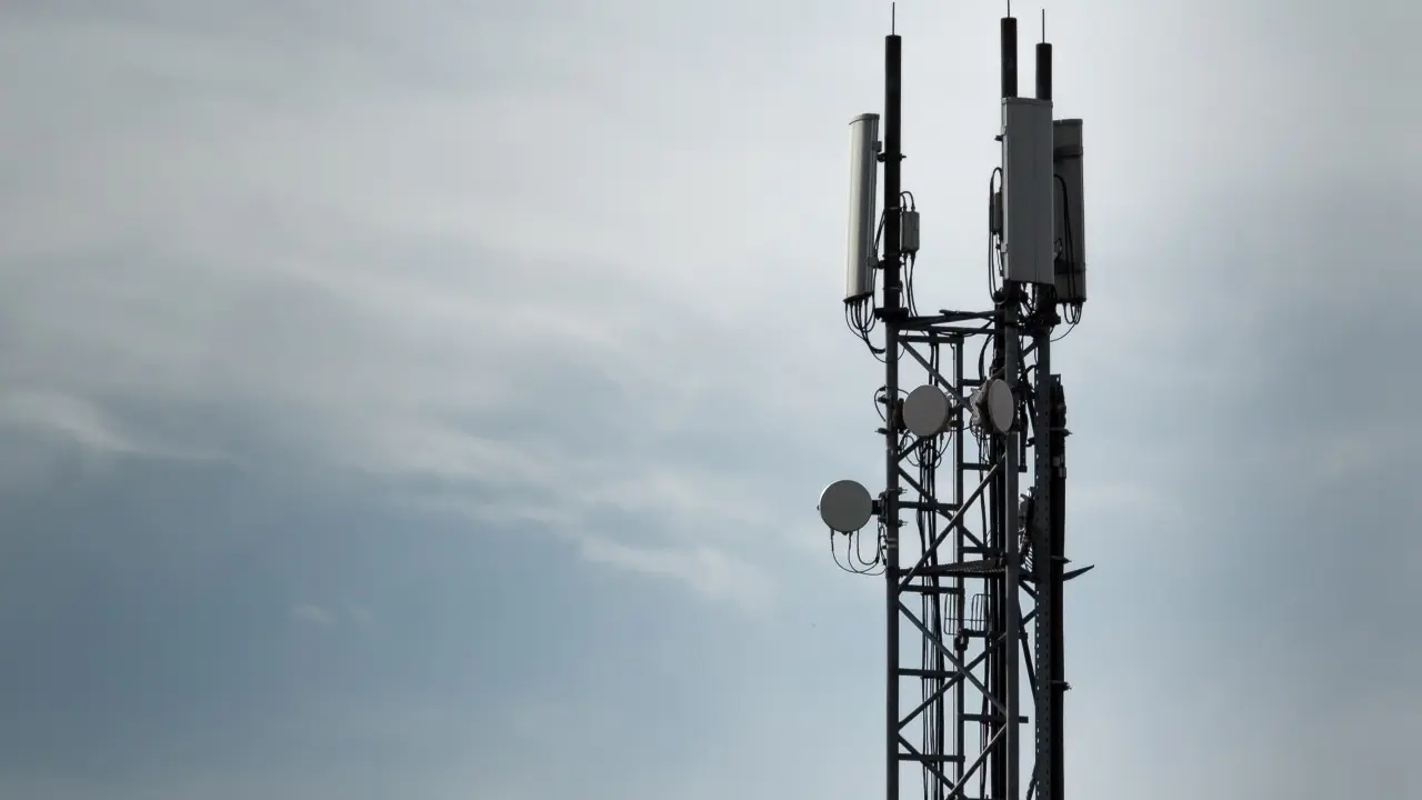 Antena de telecomunicaciones, en una imagen de archivo, sin relaci&oacute;n con la noticia.