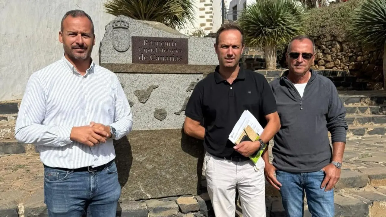 Concejales de AM-CC en Betancuria.