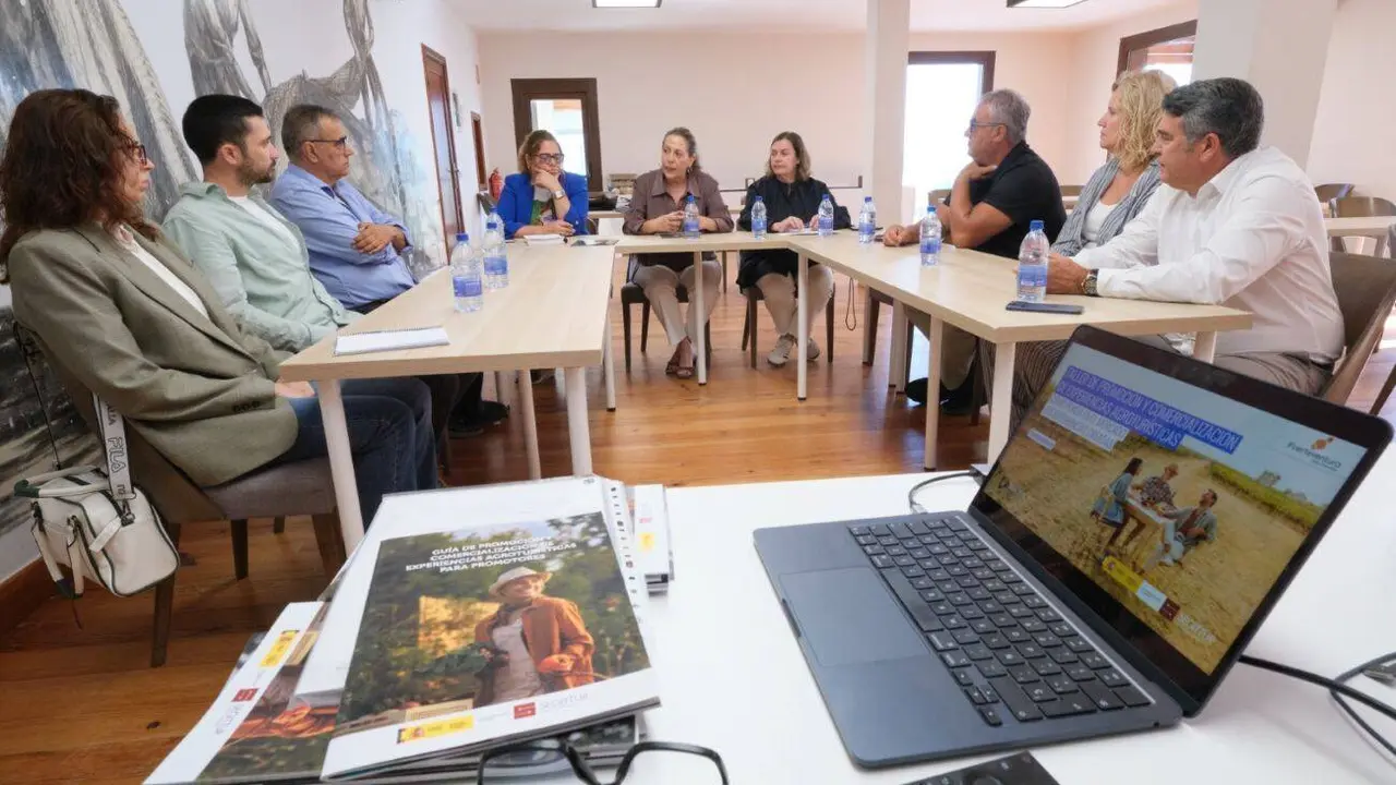 Jornadas de Trabajo 'Experiencias Agrotur&iacute;sticas', en el Hotel El Mirador.