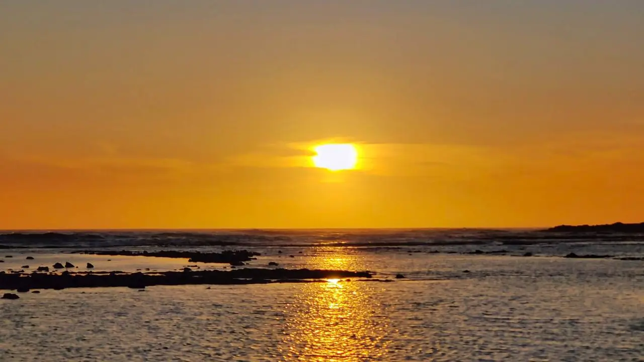 Puesta de sol en la Playa de La Concha, en El Cotillo | &copy;Fuerteventura Digital.