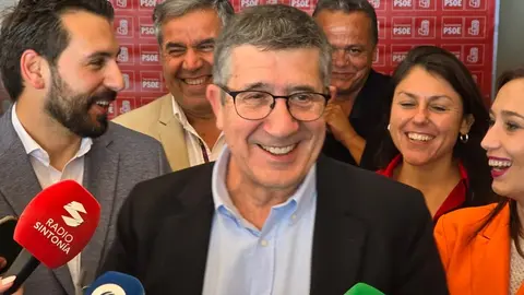Patxi López y cargos socialistas