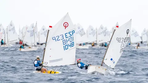 Jornada del Campeonato Día de Canarias de Optimist.