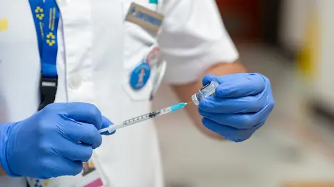 Vacunación del Servicio Canario de Salud (ARCHIVO).