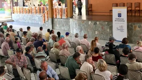 Asistencia a los canarios residentes en Venezuela.