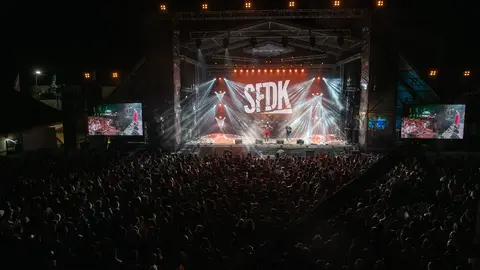 El público abarrotó el FEM.