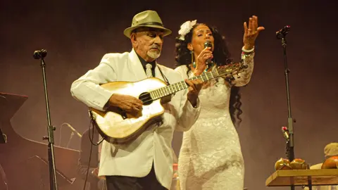 Pancho Amat, con su tres.