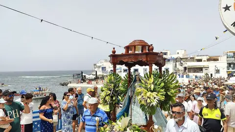 Procesión de la Virgen del Buen Viaje, en El Cotillo (1)