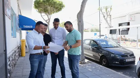 Alcalde y concejales de La Oliva.