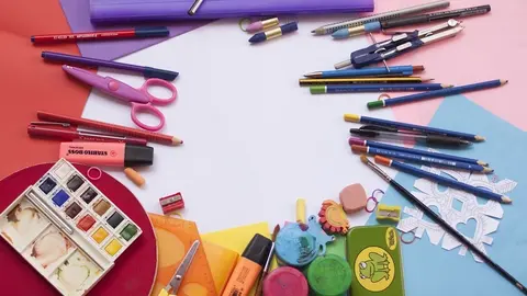 Material escolar (imagen pxhere).
